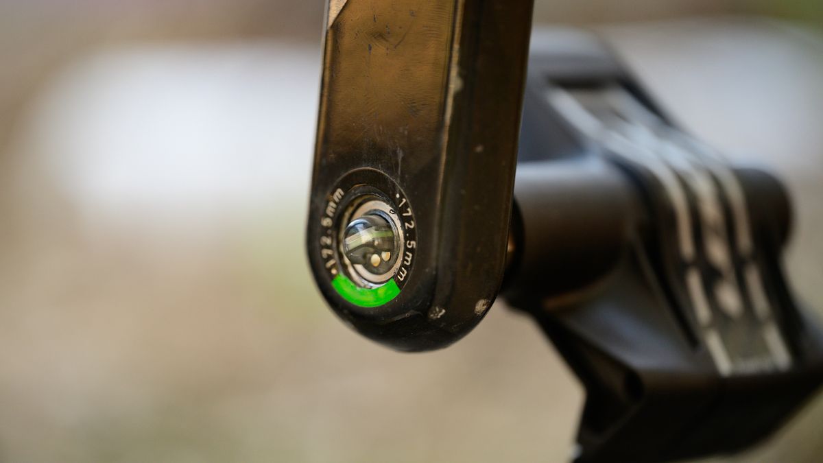 Look Keo Power Pedal charge port detail