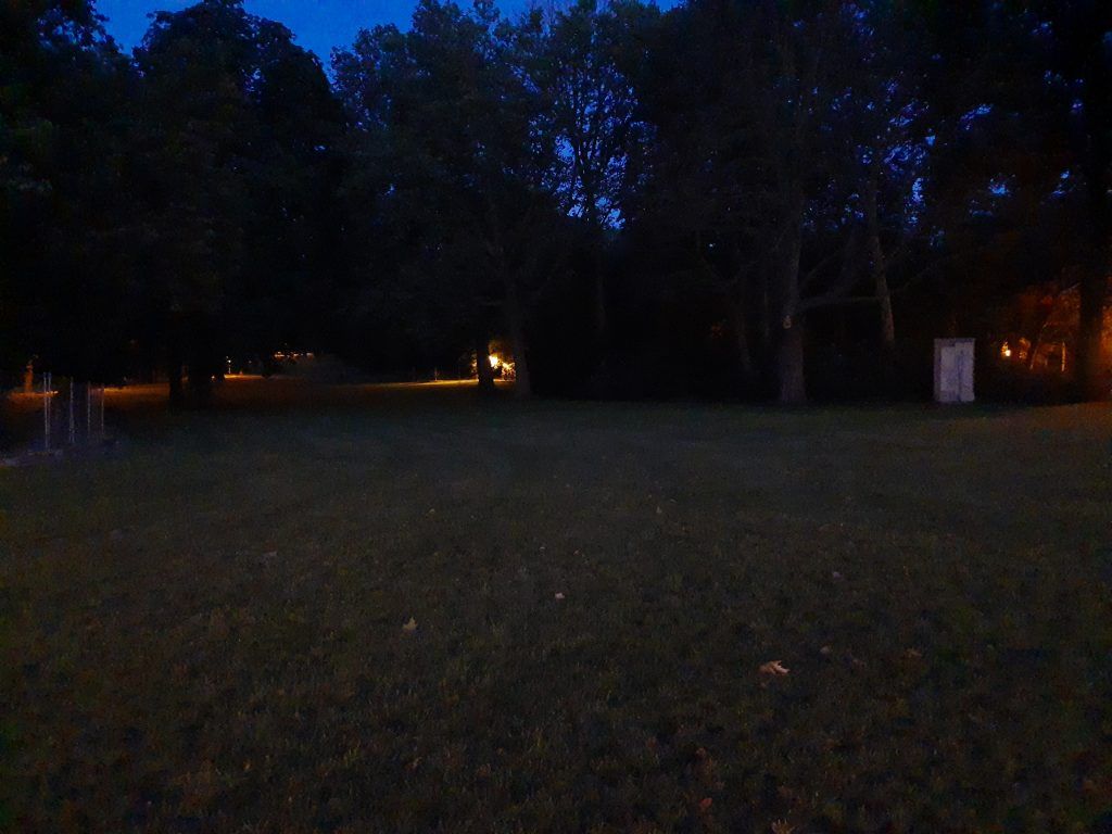 Een donkere nacht zonder Night Vision.