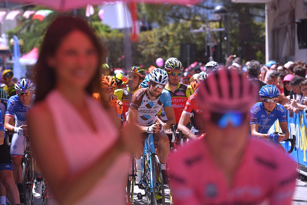 Heading out on stage 9 of the Giro d'Italia