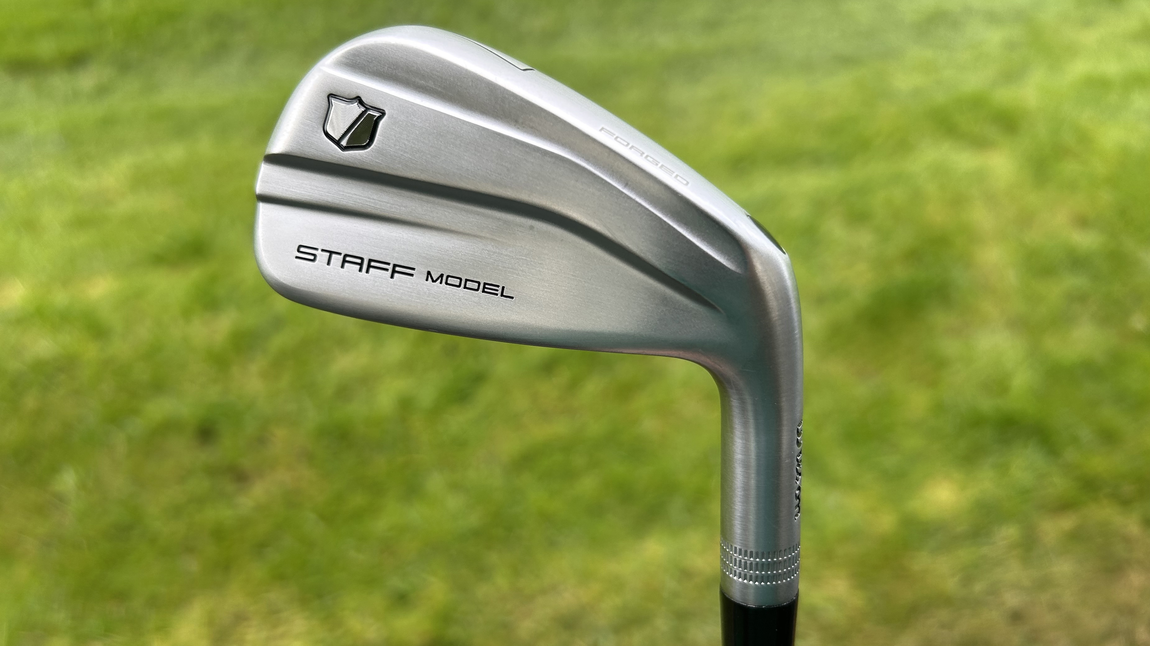 Photo of the Wilson Staff Model XB Iron