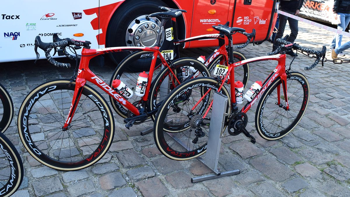 Only Jens Keukeleire from Lotto Soudal raced on a Ridley Noah SL instead of a Fenix