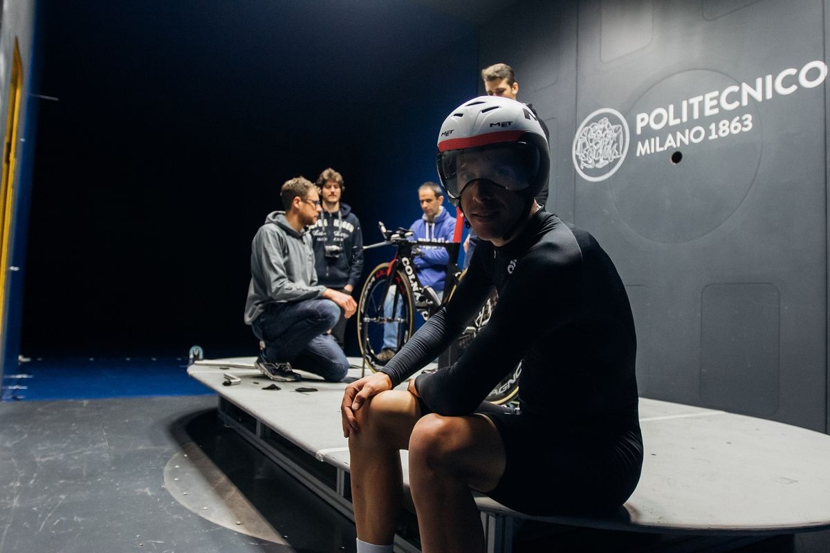 Rui Costa waits for his turn in the tunnel