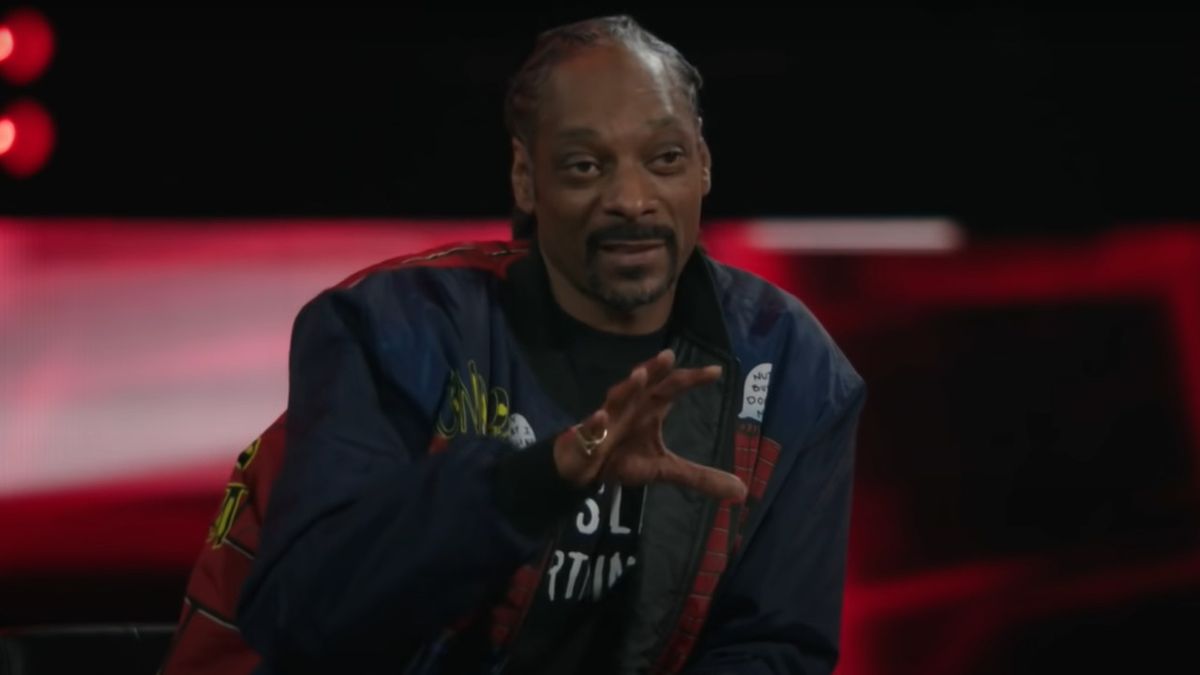 screenshot of Snoop Dogg on The Voice