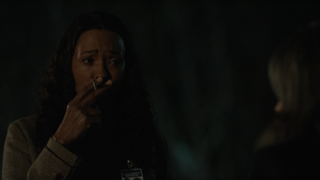 Aisha Tyler smoking in Criminal Minds: Evolution