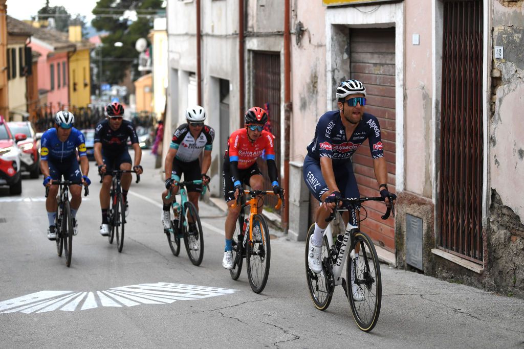 CASTELFIDARDO ITALY MARCH 14 Filippo Ganna of Italy and Team INEOS Grenadiers Jonas Rickaert of Belgium and Team AlpecinFenix Robert Stannard of Australia and Team BikeExchange Pello Bilbao Lopez De Armentia of Spain and Team Bahrain Victorious Davide Ballerini of Italy and Team Deceuninck QuickStep during the 56th TirrenoAdriatico 2021 Stage 5 a 205km stage from Castellalto to Castelfidardo 175m Breakaway TirrenoAdriatico on March 14 2021 in Castelfidardo Italy Photo by Tim de WaeleGetty Images