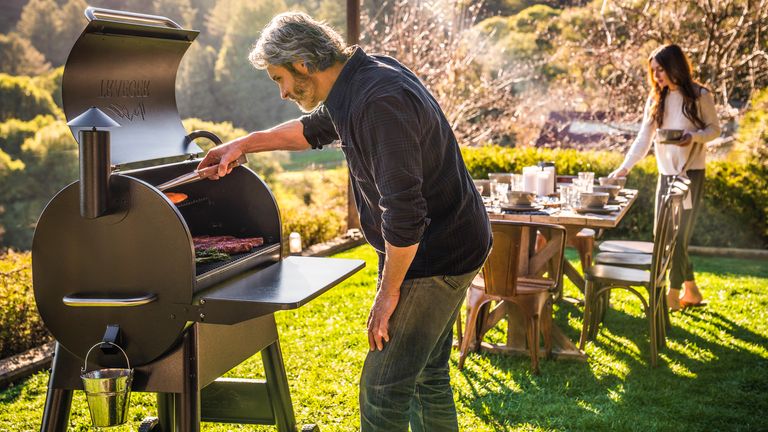 Best Barbecue 2019 Large Bbqs Grills And Smokers In Succulent Best Bbq 2019