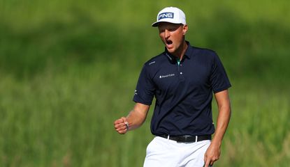 Meronk shouts and fist pumps after holing a putt