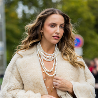 Pearl Jewellery Trends: Timeless Trends You Can't Miss Out On, 2023 –  Blingvine