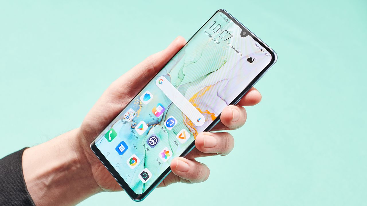 Huawei P30 Pro Android Q Donald Trump Samsung Galaxy Note 10 S11