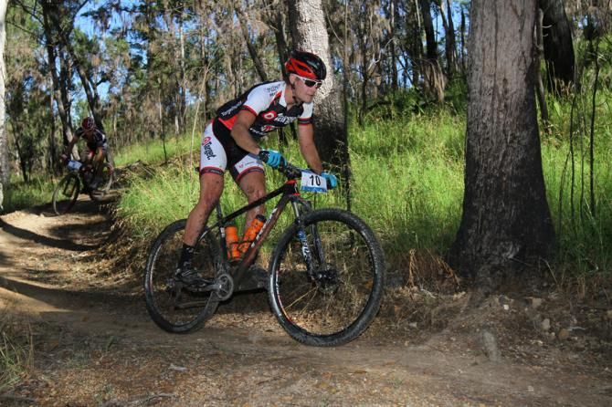 Target Trek rider Luke Fetch withdrew on lap 3 due to heat