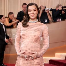 Hailee Steinfeld on the 2026 Golden Globes red carpet