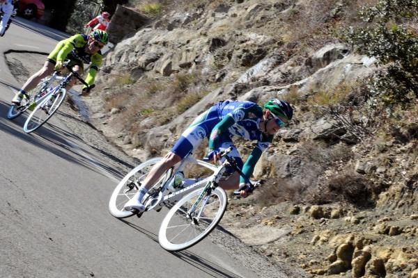 Yannick Talabardon (Saur - Sojasun) descends after the first mountain point