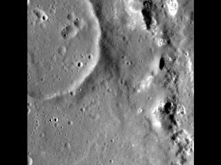 large peak-ring basin Praxiteles, crater, mercury, messenger