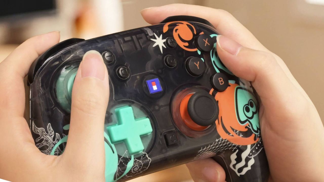 Image of the Splatoon Raiders Wireless Hori Pad TURBO controller by Hori Japan.