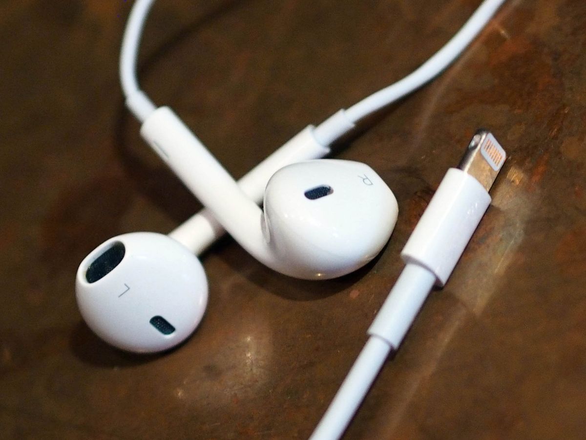 Apple EarPods avec connecteur Lightning : : High-tech