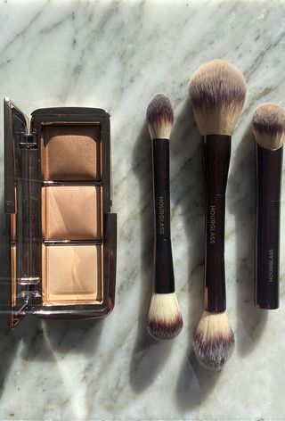 Hourglass Ambient Lighting Palette Shade 2