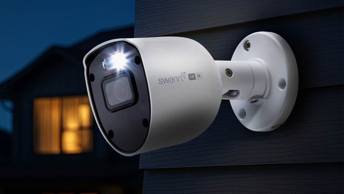 Swann's new security camera has the brightest spotlight I've seen