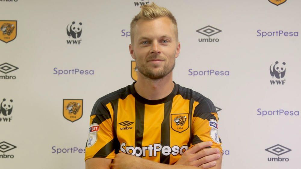 Larsson lands at Hull after Sunderland exit | FourFourTwo