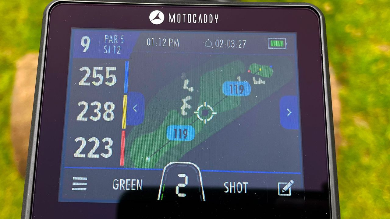 A look at the full hole view on the M7 GPS screen. Its detail really enhances your experience on the course
