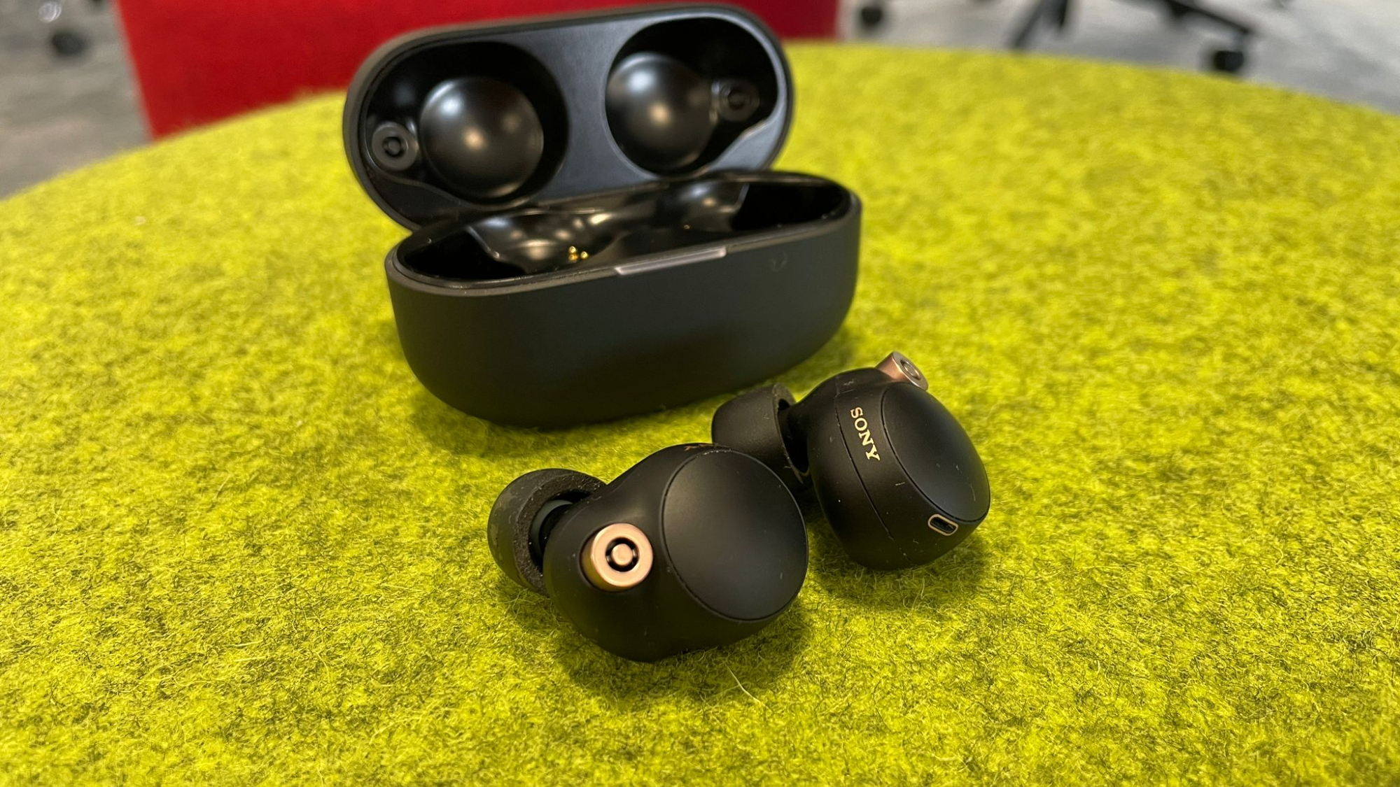 My biggest problem with Sony's WF-1000XM4 wireless earbuds is finally being  fixed