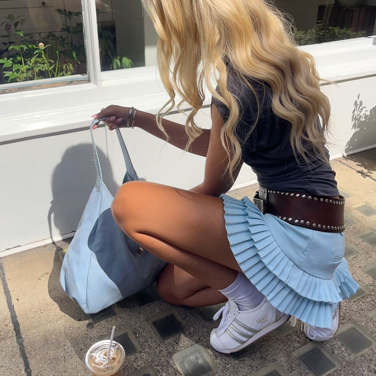 An image of @miaisobellebarker wearing one of the biggest spring trainer trends.