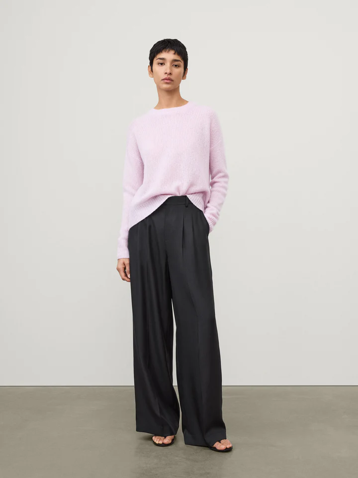 Lisa Yang, The Lova Sweater