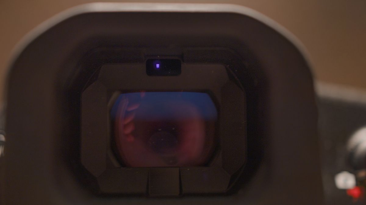 Close up of the Canon EOS R1 electronic viewfinder