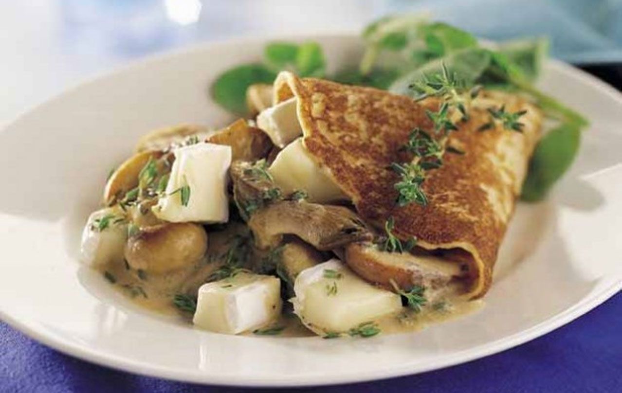 Mushroom and cheese crepes