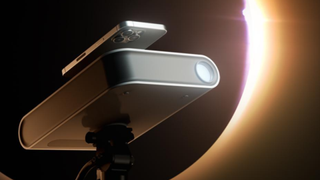 The Hestia sustem which turns a smartphone into a smarttelescope for astrophotography