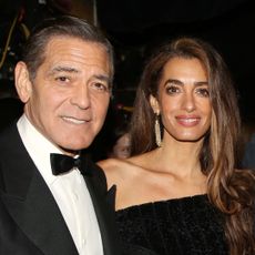 Amal and George Clooney pose with Laura Linney and Hillary Clinton backstage at Broadway show Good Night and Good Luck