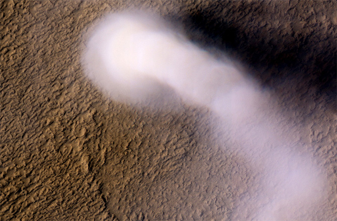 Large Dust Devil on Mars