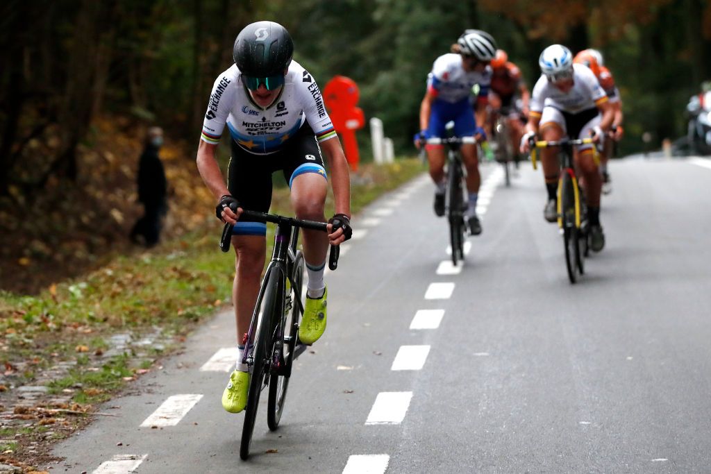 OUDENAARDE BELGIUM OCTOBER 18 Annemiek Van Vleuten of The Netherlands and Team Mitchelton Scott European Champion Jersey Breakaway during the 17th Tour of Flanders 2020 Ronde van Vlaanderen Women Elite a 1356km stage from Oudenaarde to Oudenaarde RVV20 FlandersClassic on October 18 2020 in Oudenaarde Belgium Photo by Bas CzerwinskiGetty Images