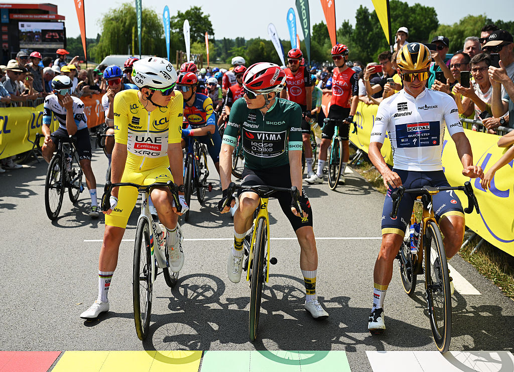 PREMILHAT FRANCE JUNE 09 LR Tadej Pogacar of Slovenia and UAE Team Emirates XRG Yellow leader jersey Jonas Vingegaard of Denmark and Team Visma Lease a Bike Green Points Jersey and Remco Evenepoel of Belgium and Team Soudal QuickStep White best young jersey prior to the 77th Criterium du Dauphine 2025 Stage 2 a 2046km stage from Premilhat to Issoire UCIWT on June 09 2025 in Premilhat France Photo by Dario BelingheriGetty Images