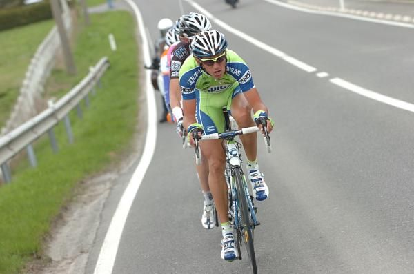 Roman Kreuziger (Liquigas Doimo) leads the escape group in La Fleche Wallonne.