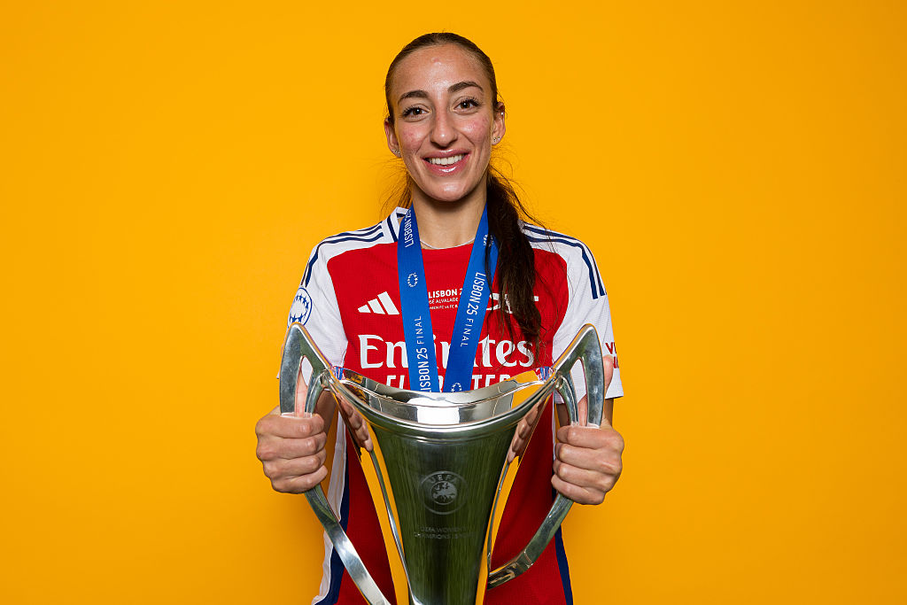 Rosa Kafaji holding the Champions League trophy