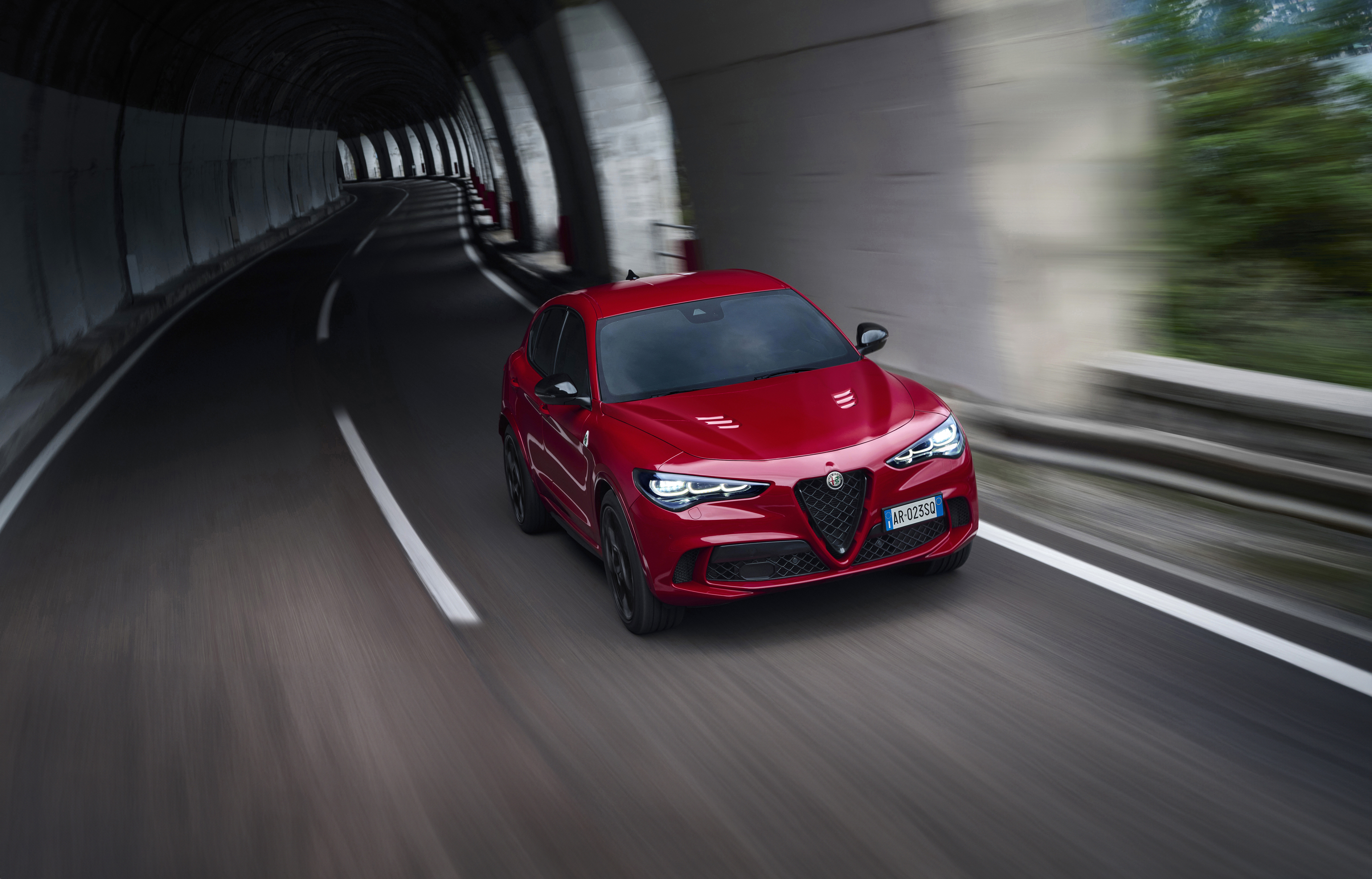 Red car