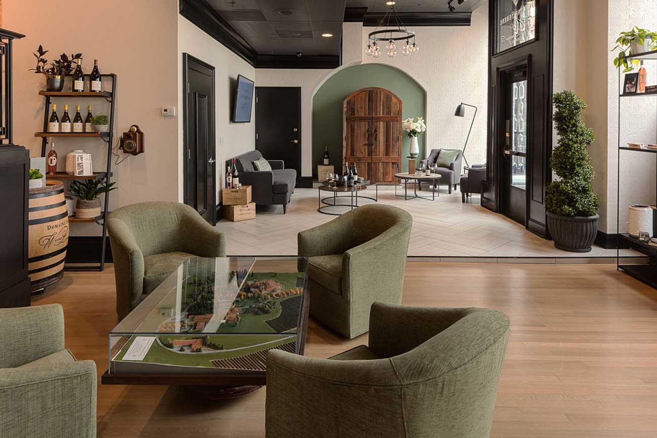 Domaine-SereneWine-Lounge1_credit-Domaine-Serene_web.jpg