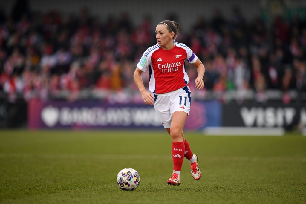 Katie McCabe of Arsenal runs with the ball during The Adobe Women&#039;s FA Cup Fifth Round match between Arsenal and London City Lionesses at Mangata Pay UK Stadium on February 09, 2025 in Borehamwood, England. 