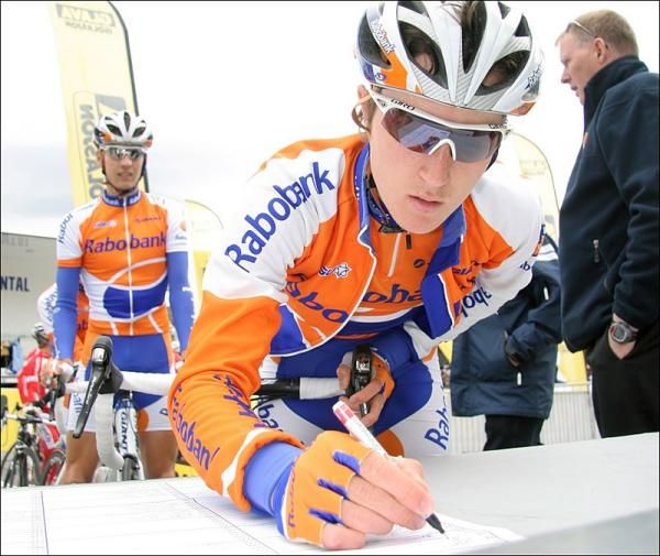 The Rabobank Continental squad is taking part in Norway's Ringerike GP.