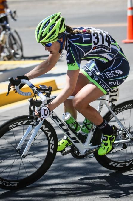 Joanne Kiesanowski (TIBCO) makes her way into the break