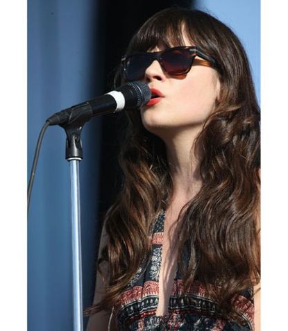 Zooey Deschanel, 2010