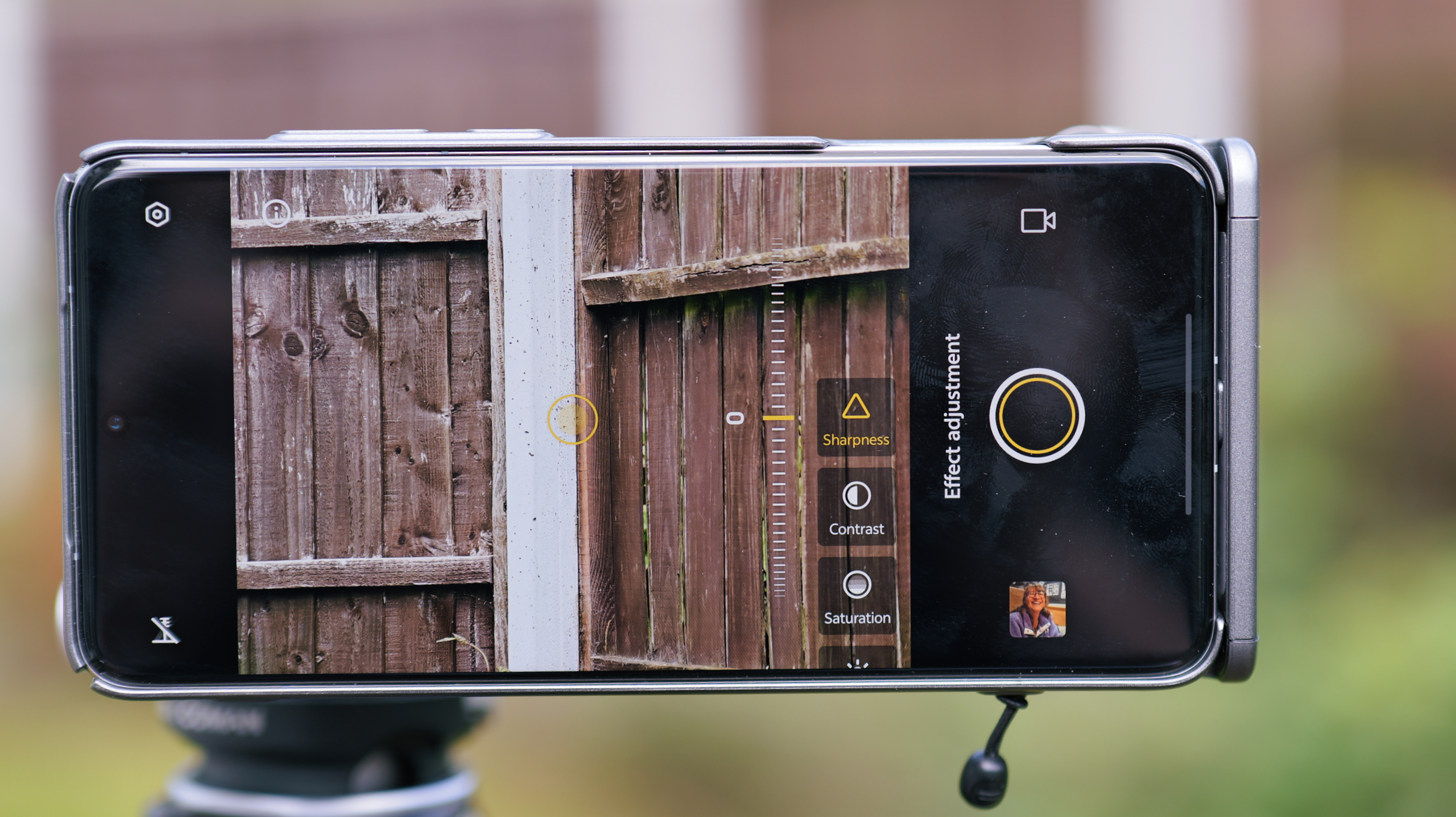 Vivo X200 Ultra phone screen in the camera app
