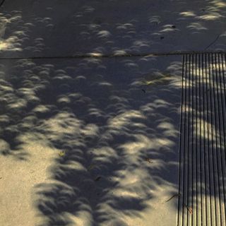 Crescent shadows