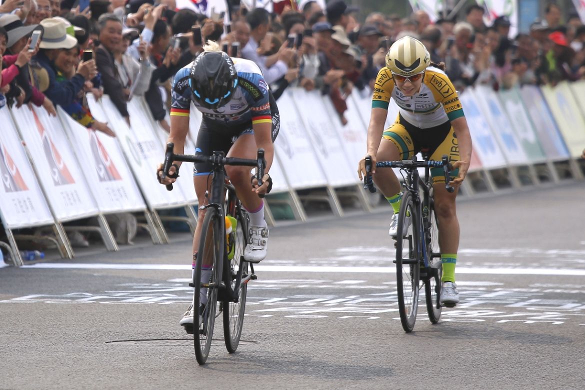 Charlotte Becker wins the sprint
