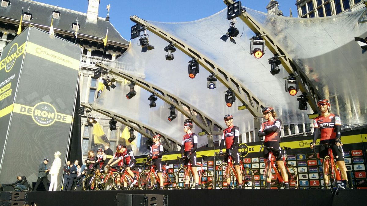 BMC Racing is introduced to the crowd