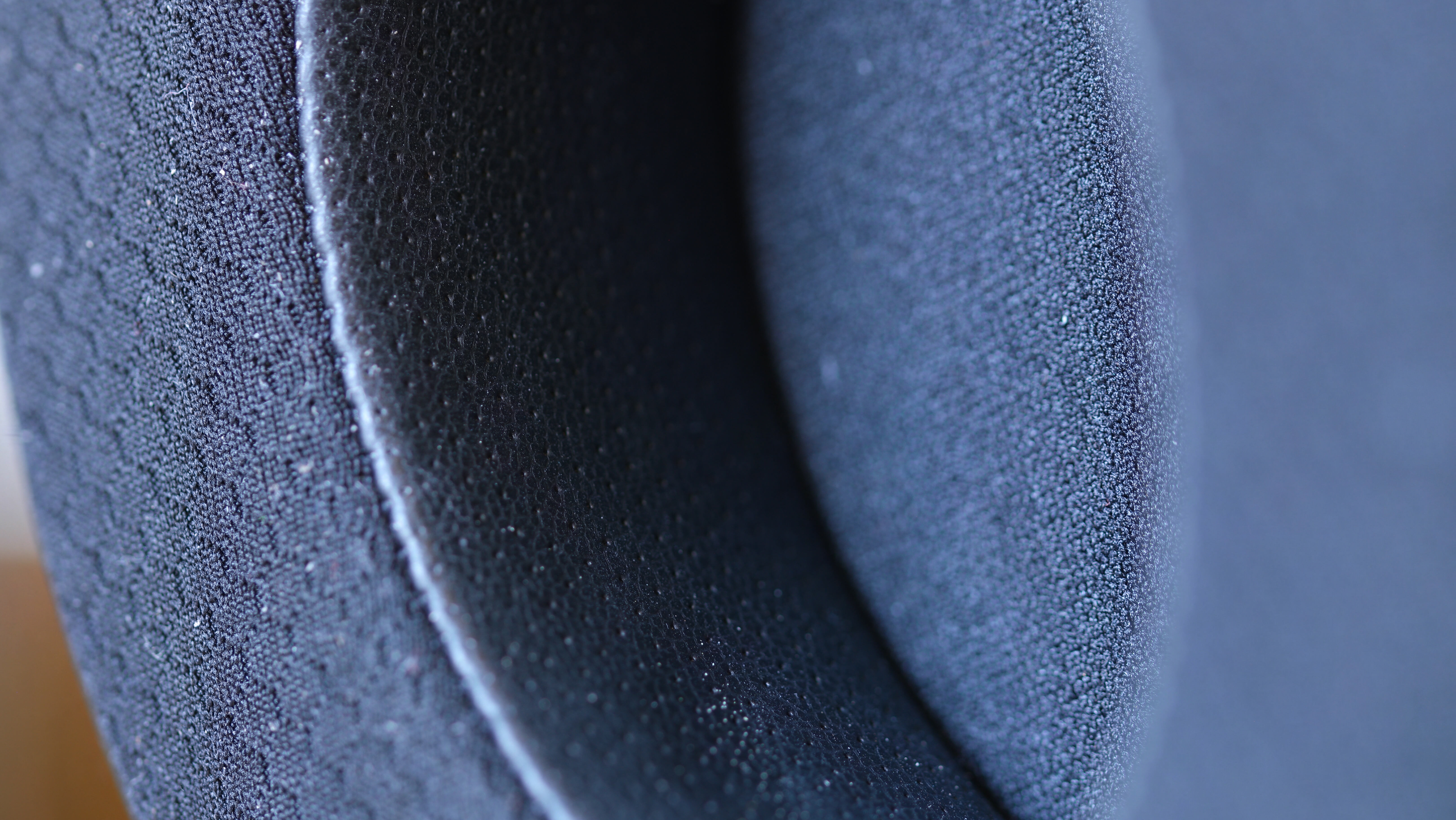 Fosi Audio i5 headphones composite leather earcups