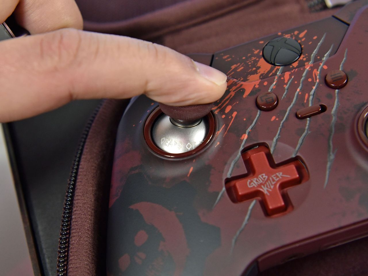Xbox Elite Gears of War controller