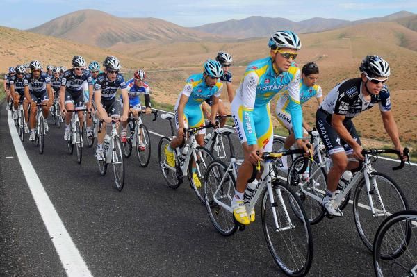 Alberto Contador and Richie Porte ride together