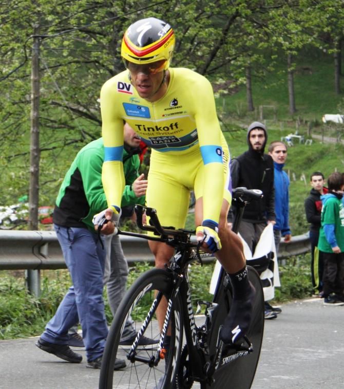 Alberto Contador on his way to winning the overall title at Pais Vasco
