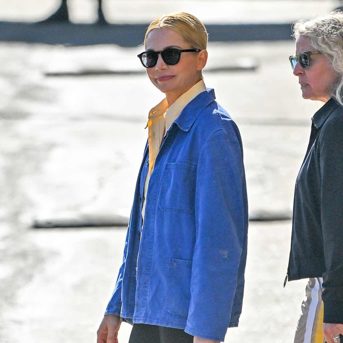 This Flat-Shoe Trend Makes Cropped Skinny Pants Look the *Most* Fall 2025